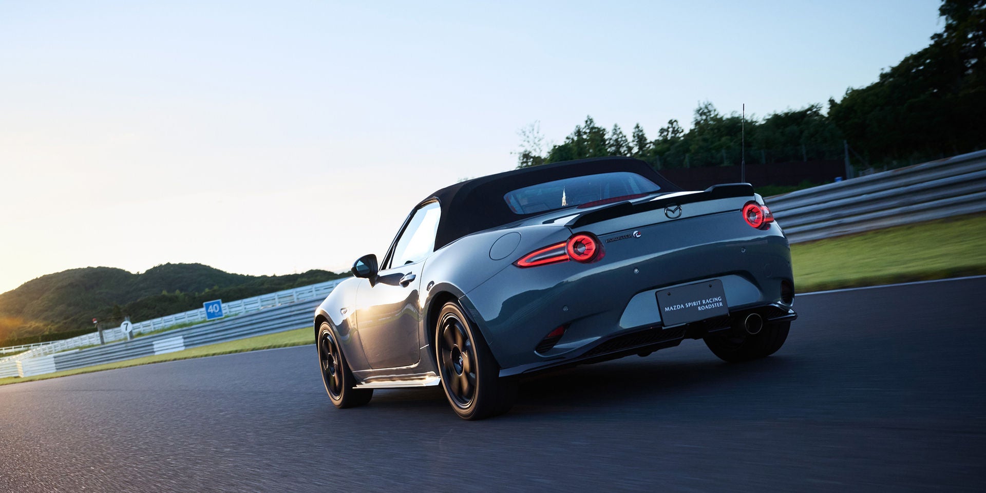 MAZDA SPIRIT RACING ROADSTER｜マツダ