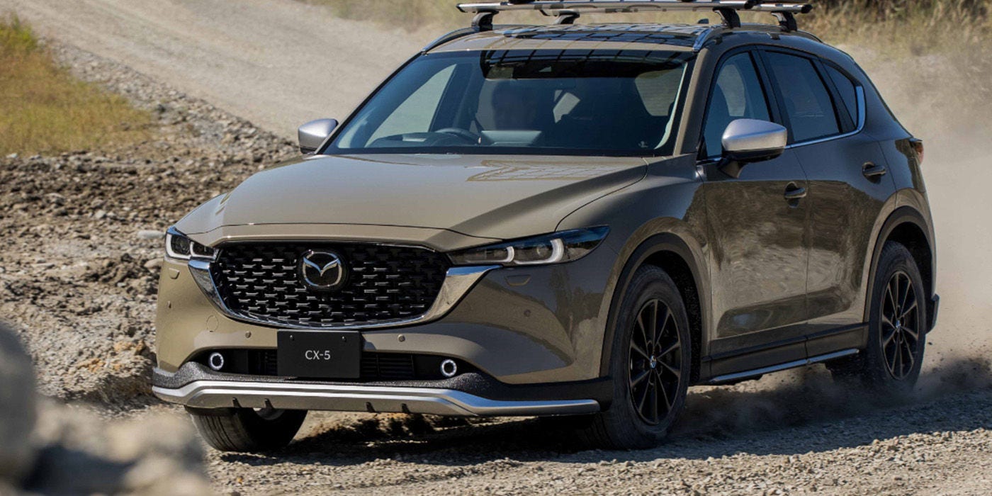 MAZDA_web_cx30_TOP PAGE_02