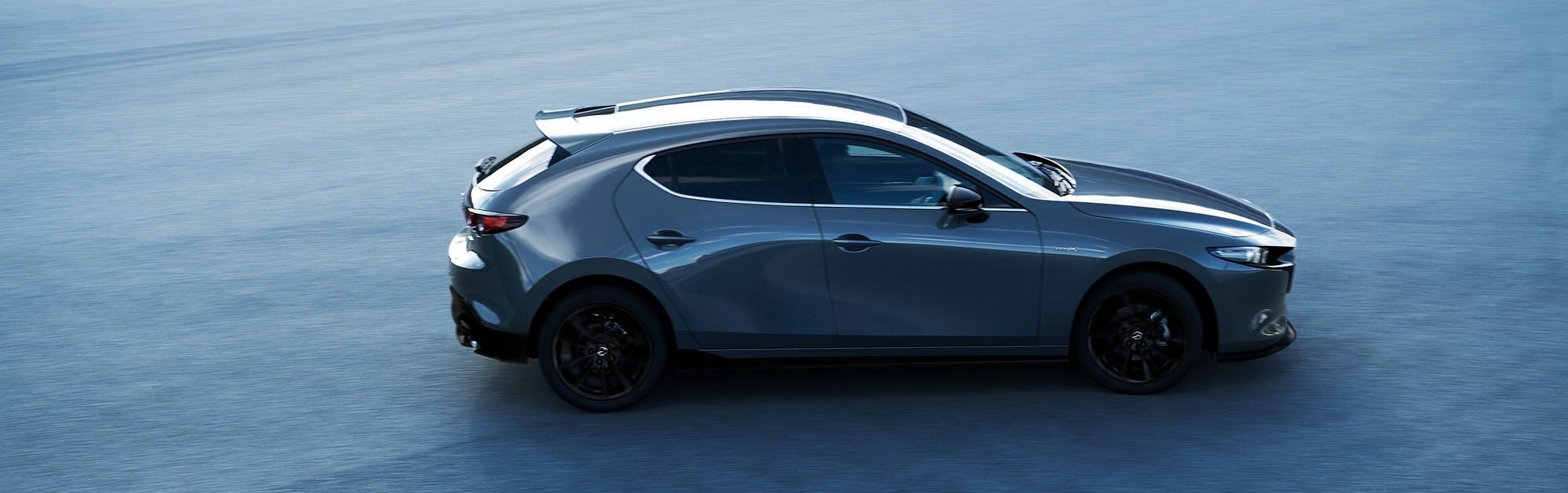 SIGNATURE STYLE｜アクセサリー｜MAZDA3｜マツダ