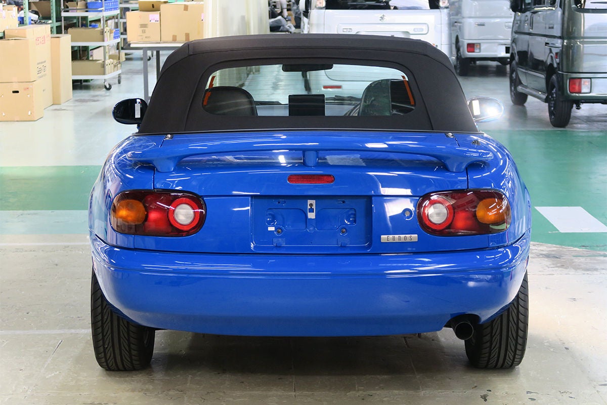 NAロードスター マッドフラップ マリナーブルー レストア完成車レコード：NA6-010｜マツダのレストアサービス｜NA