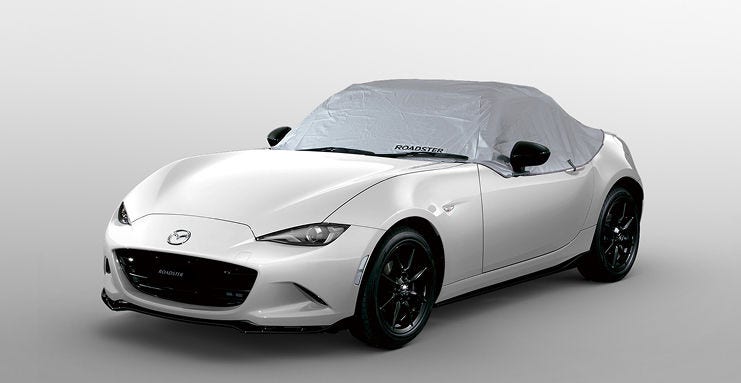 MAZDA_web_cx30_TOP PAGE_02