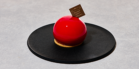 レッドケーキ
