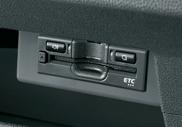[デンソー]ETC車載器/ビルトインタイプ・ナビゲーション連動無し用
