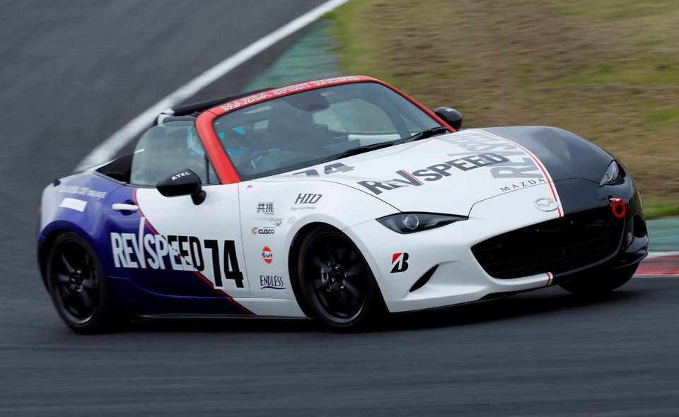 カーナンバー74　REVSPEED