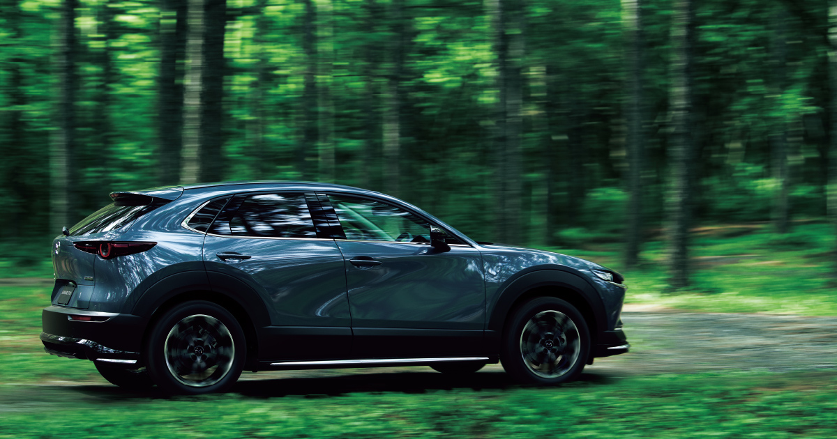 MAZDA CX-30｜アクセサリー - SIGNATURE STYLE - ｜マツダ