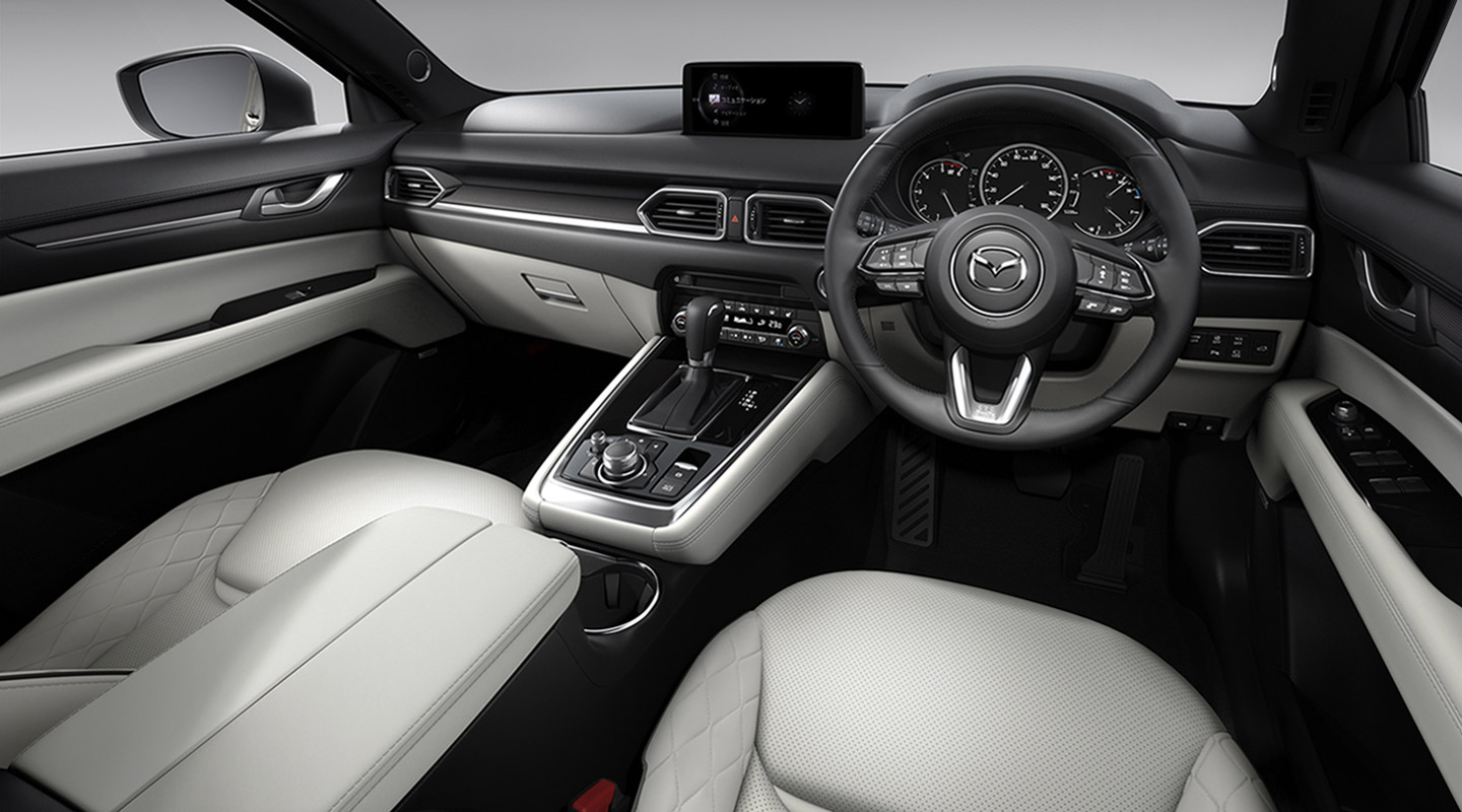 Mazda Cx 8 Cx 8の特長 デザインや内装 走行性能 安全性能 機能性 マツダ Mazda Cx 8 Cx 8の特長 デザインや内装 走行性能 安全性能 機能性 マツダ