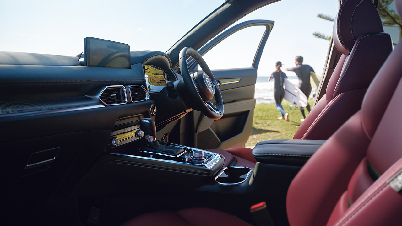 Mazda Cx 8 モデル紹介 Sports Appearance マツダ