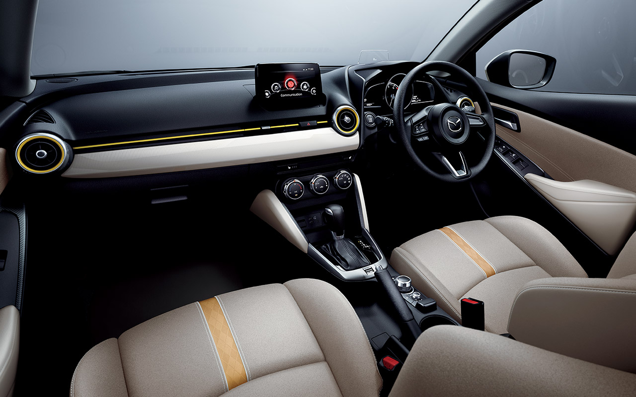 Mazda2 コンパクトカー マツダ Mazda2 コンパクトカー マツダ