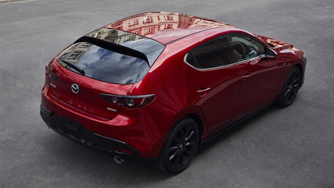 Mazda3 5ドアスポーツ ハッチバック ファストバック 4ドアセダン マツダ