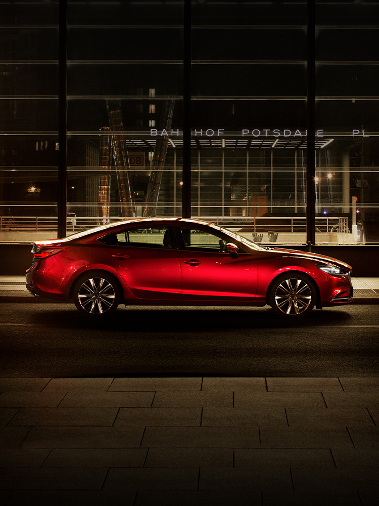 Mazda6 4ドアセダン ステーションワゴン マツダ