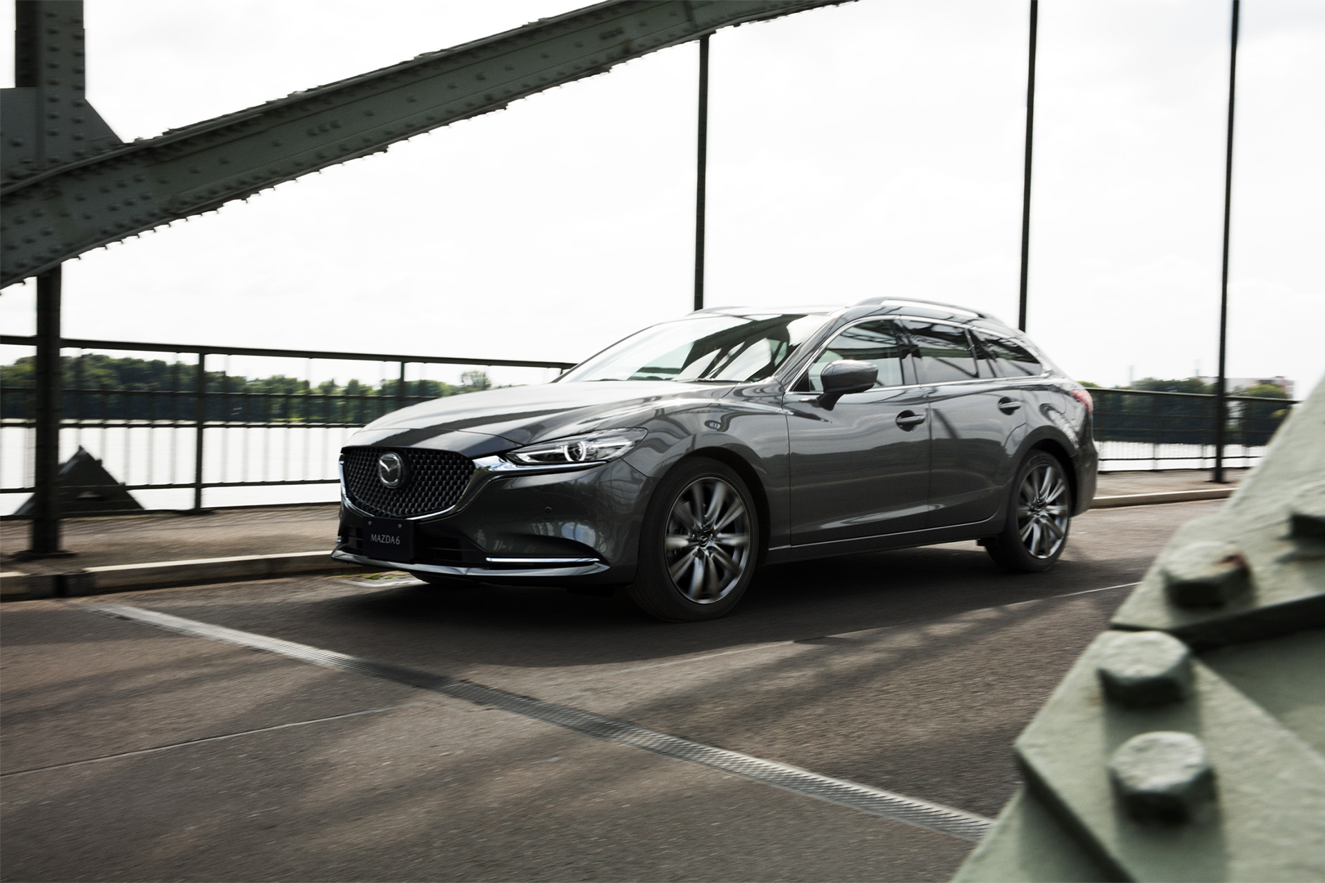 Mazda6 エクステリア ボディカラー 生命感あふれる魂動デザイン マツダ