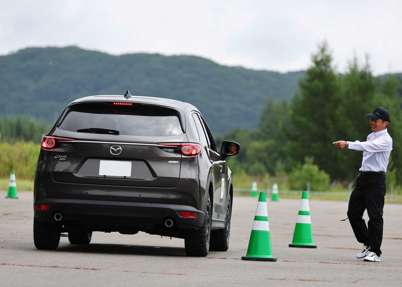 マツダ（MAZDA）ドライビング&デイフアレンシヤル/マツダ純正部品/車種共通/PF3027100(PF30-27-100) マツダ｜ドライビングアカデミー｜Experience