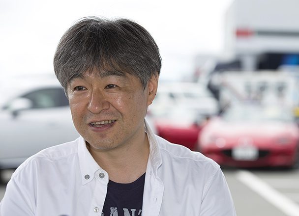 GVCは本当にスムーズ。道路に張りついたままスーッと曲がっていく。